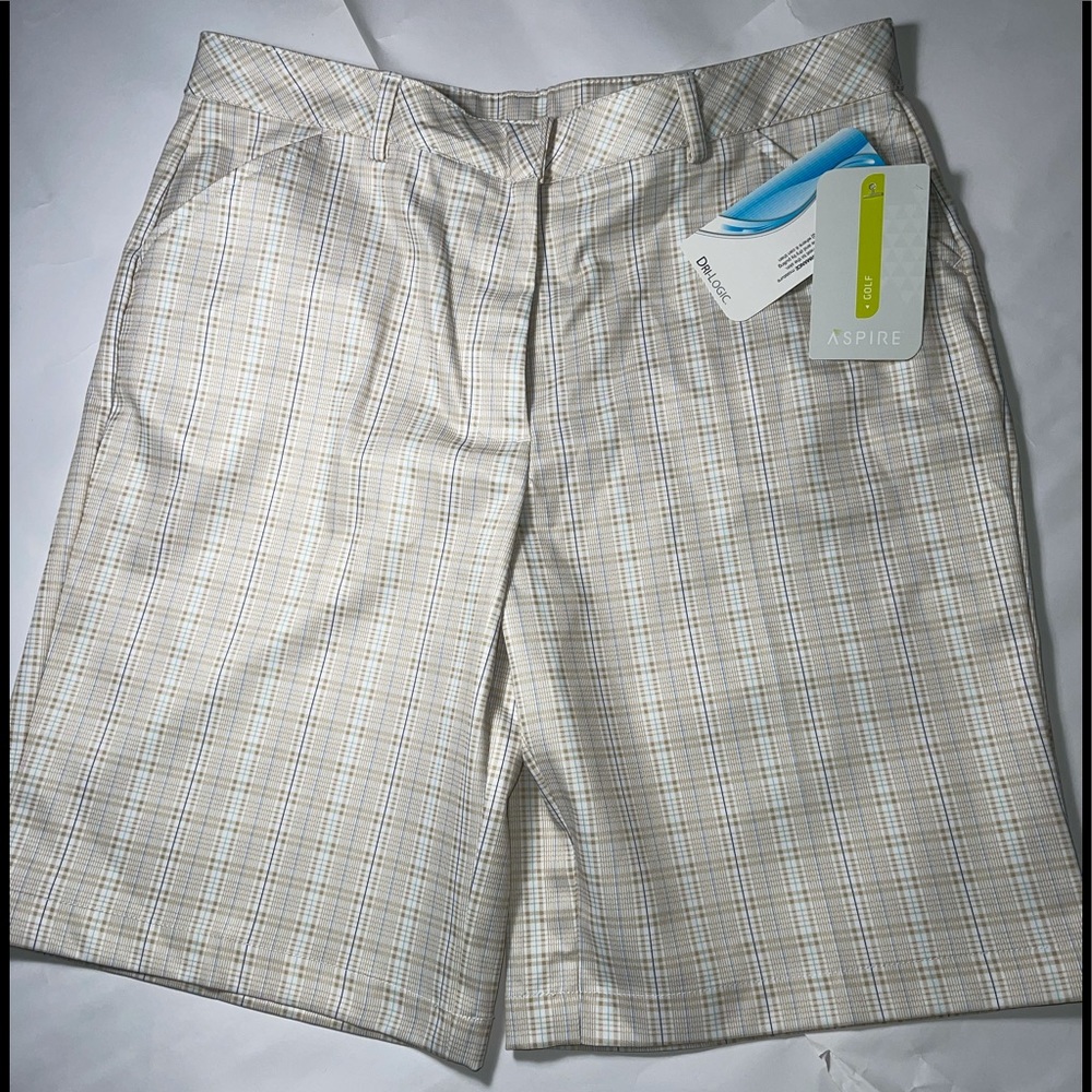 Aspire golf shorts tan, sz 32